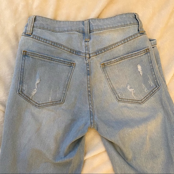 Ripped jeans - Picture 3 of 3